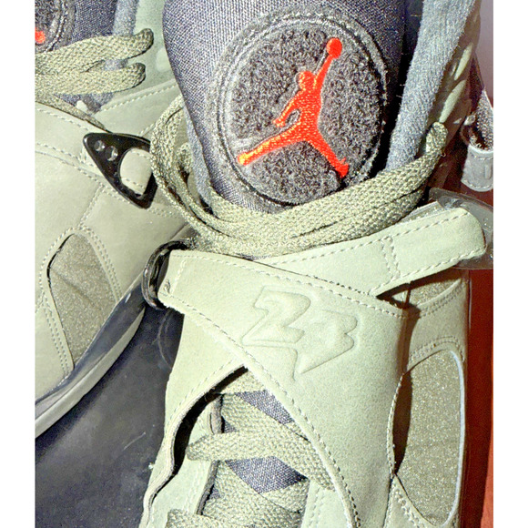 Nike Air Jordan 8 Retro Take Flight Sneakers 12 main image 8